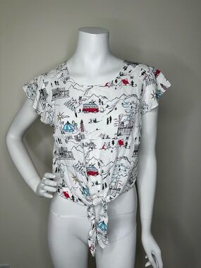 BERSHKA WHITE MULTICOLOR FRONT TIE CROP TOP SZ L RUNS SMALL NWOT